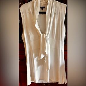 Summer sleeveless blouse